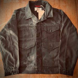 Filson Men’s Short Cotton Cloth Cruiser